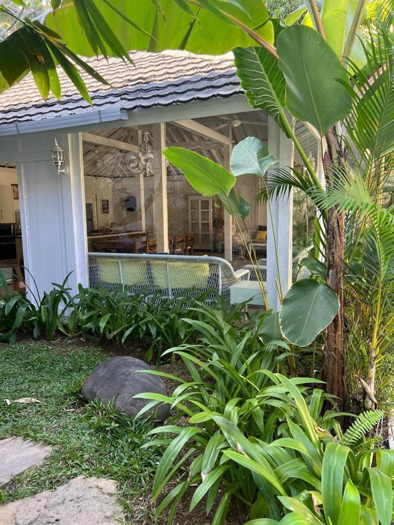 Umalas Suites Seminyak Eksteriør bilde